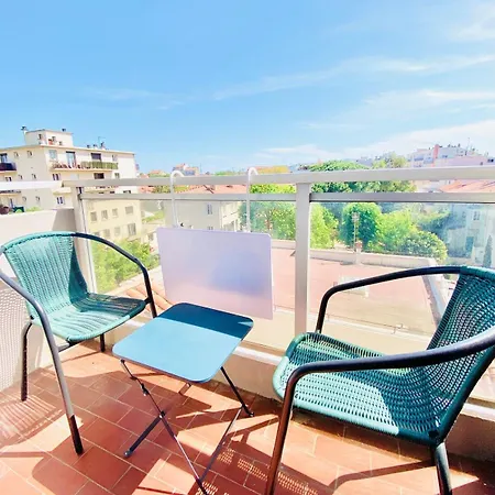 Yellow Proche De La Gare De Appartement Perpignan